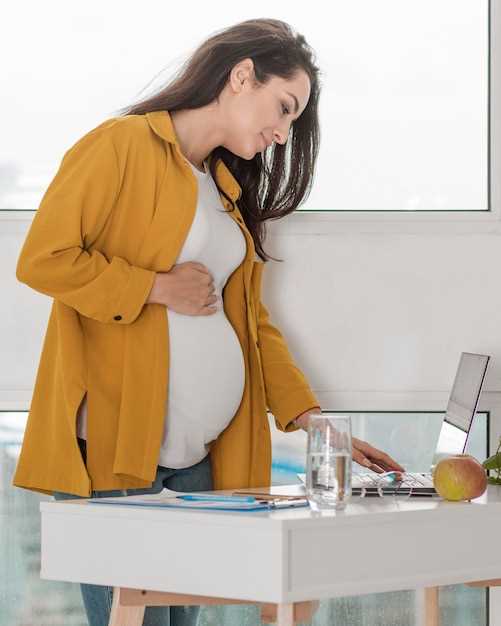 Причины появления белока в моче при беременности